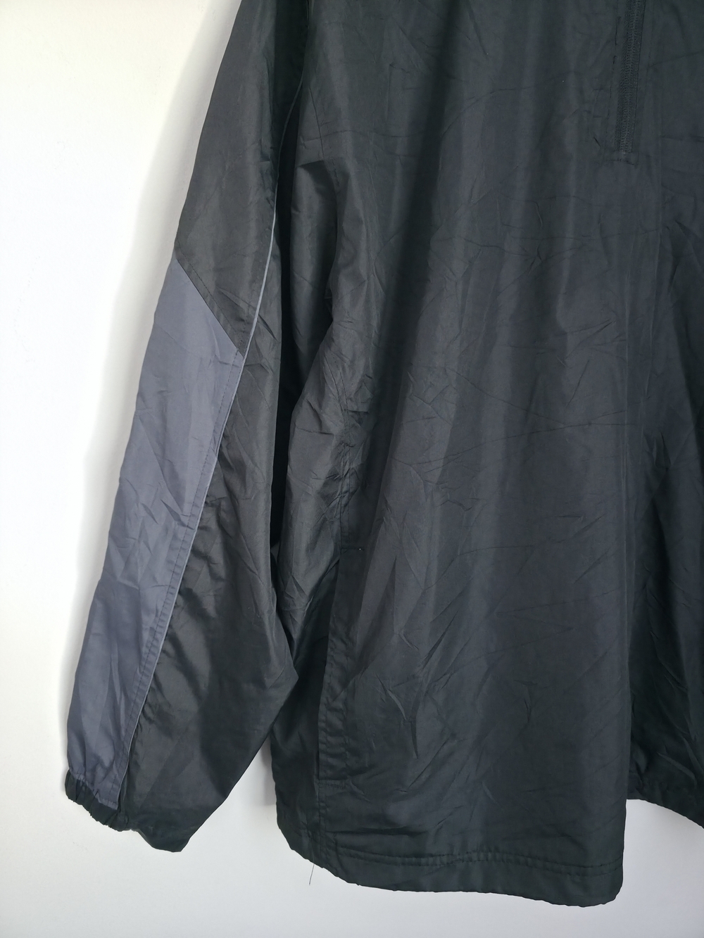 Sport-Tek Windbreaker Jacket XL Black Pullover Team Logo Lightweight Zip - Picture 3 of 13